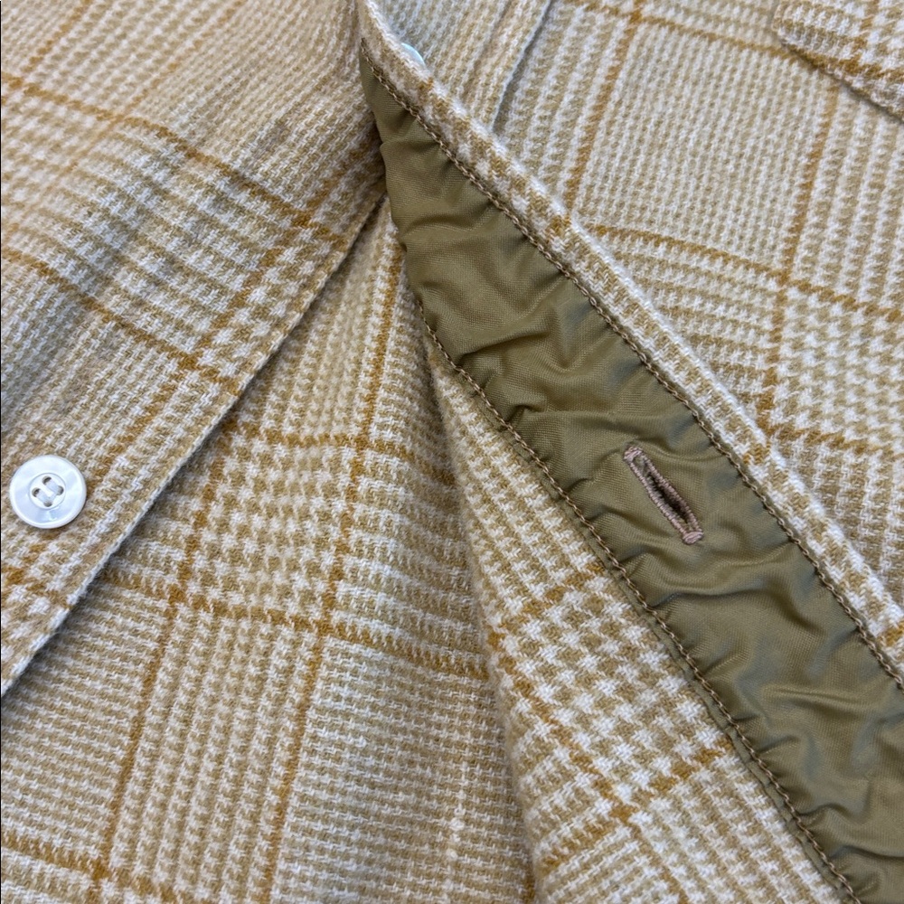 VTG Pendleton Women's Tan Yellow Plaid Wool Long Sleeve Button Up Shirt Size S - Picture 6 of 10